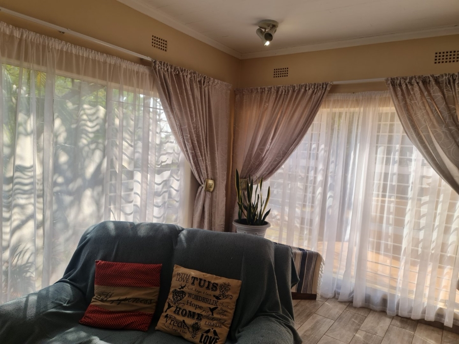 4 Bedroom Property for Sale in Protea Park North West